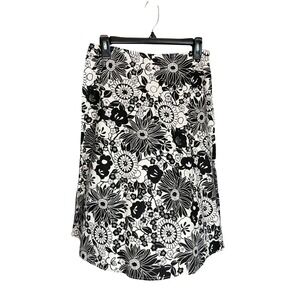 White House Black Market Floral A Line Skirt Women's Size 12 Black White